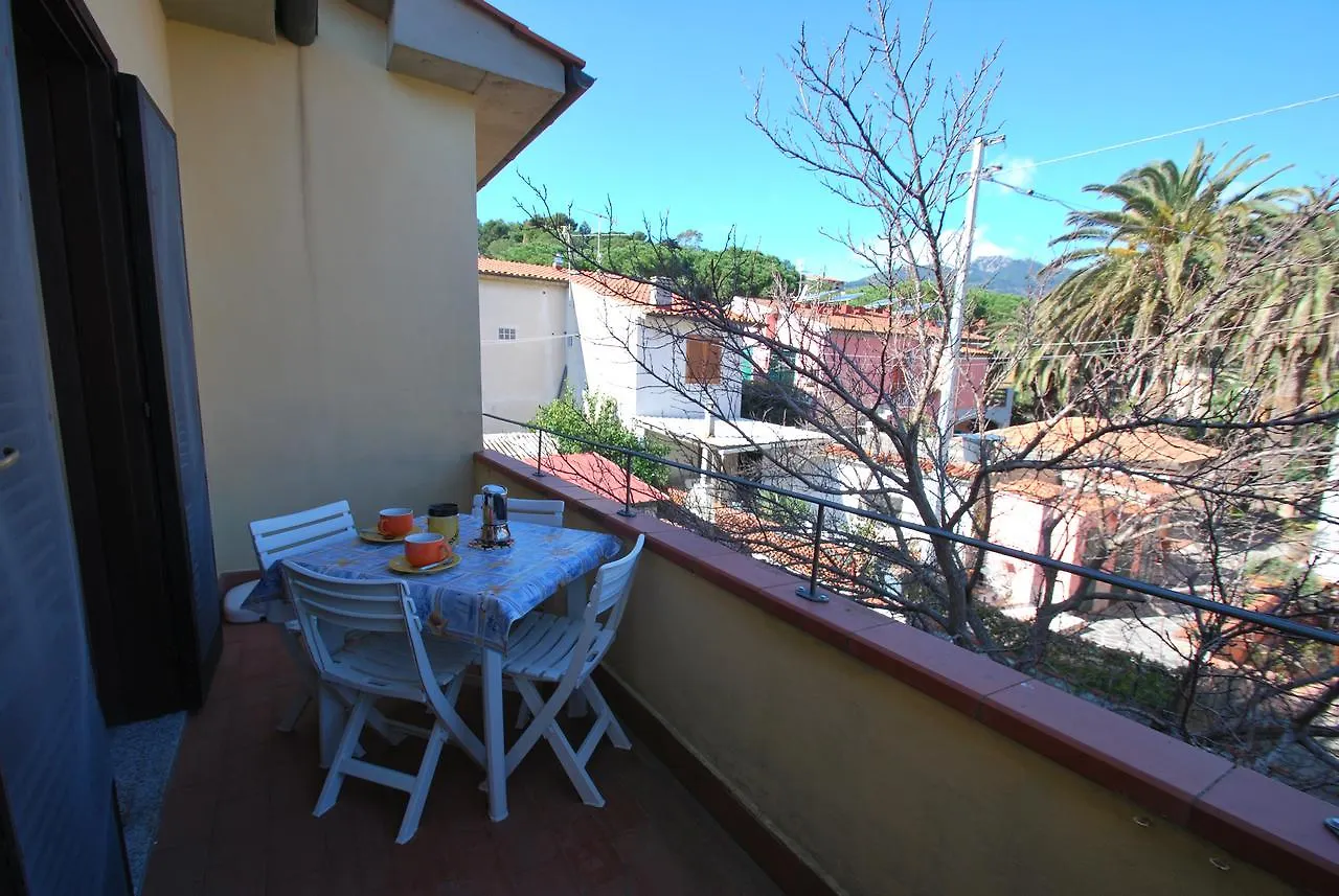 Appartamento Arancio - Terrazza, Clima E Posto Auto Marina di Campo Apartment