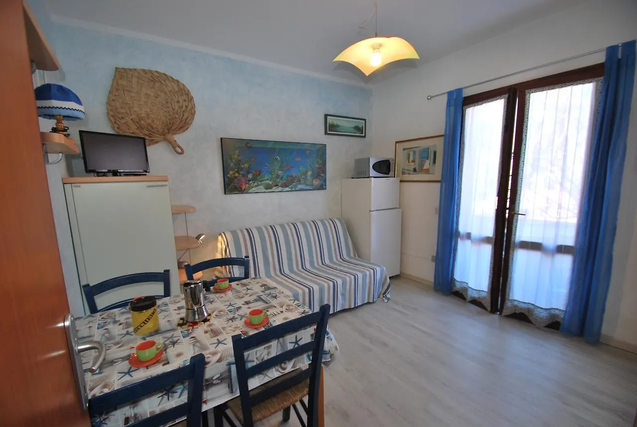 Appartamento Arancio - Terrazza, Clima E Posto Auto Marina di Campo