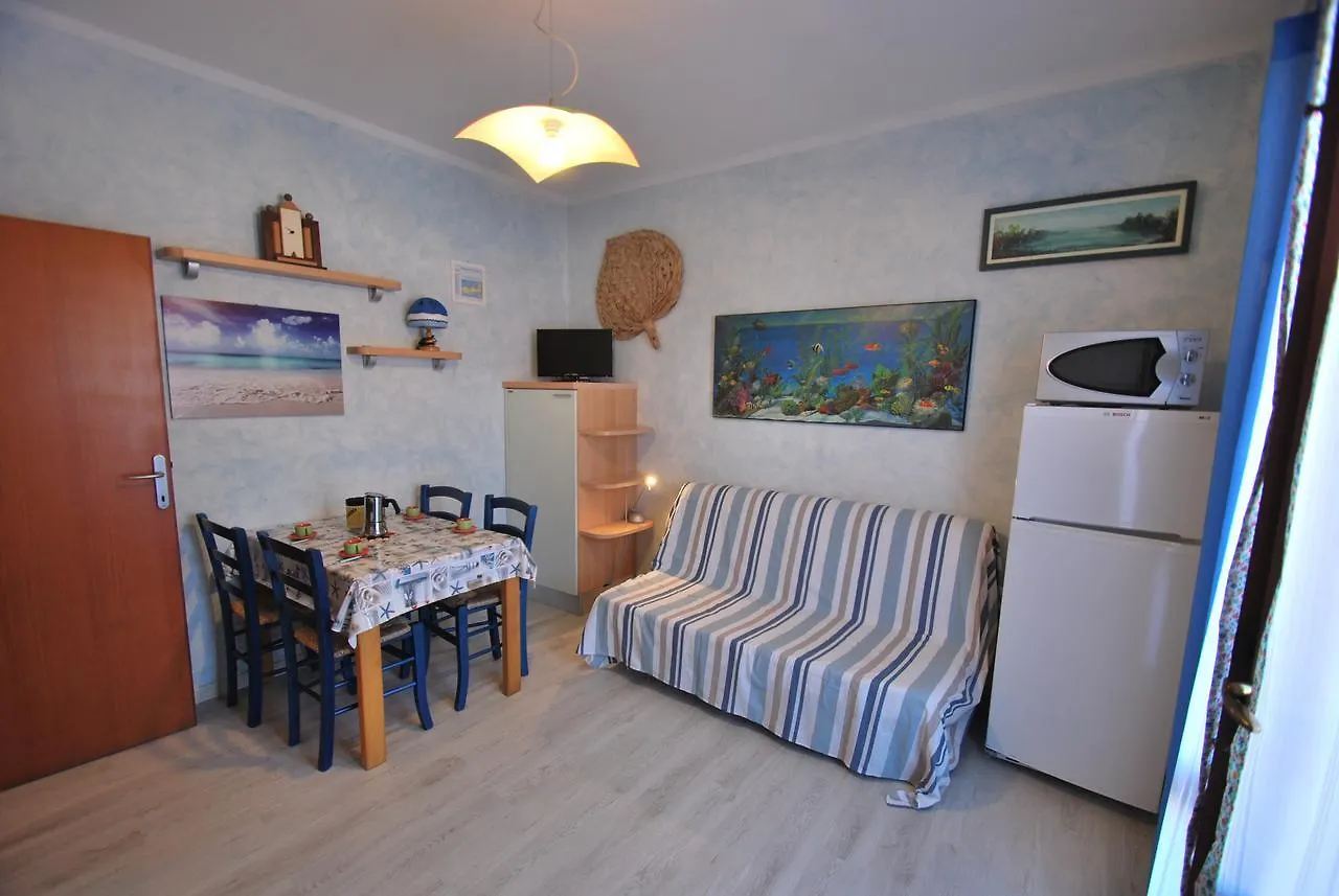 Appartamento Arancio - Terrazza, Clima E Posto Auto Marina di Campo 0*,